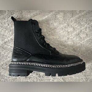 Black Chain-Detail Princess Polly laced up shoes, new size 8